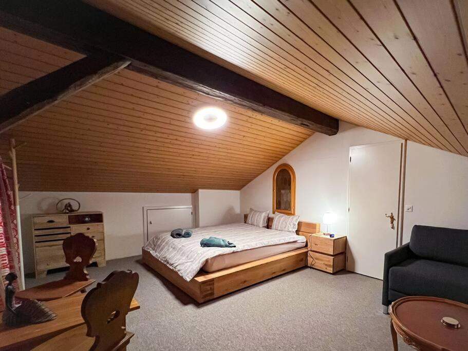 Chalet Maithili Lauterbrunnen -152-Year-Old Majestic Chalet ภายนอก รูปภาพ