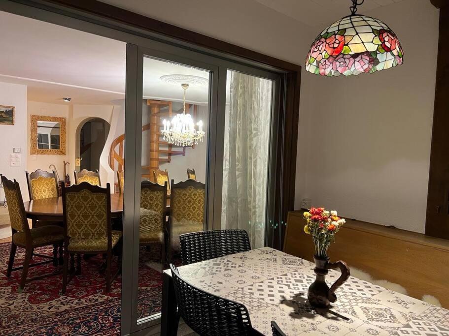 Chalet Maithili Lauterbrunnen -152-Year-Old Majestic Chalet ภายนอก รูปภาพ