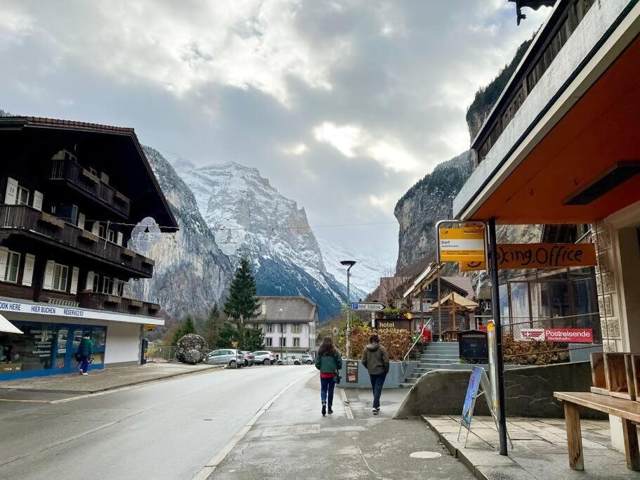 Chalet Maithili Lauterbrunnen -152-Year-Old Majestic Chalet ภายนอก รูปภาพ